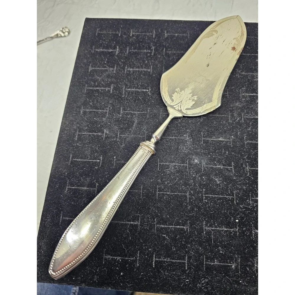 Vintage 1950s Pie Scoop Silver 925 Sterling Engraved Beaded Handle‎